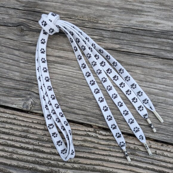 Disney's 101 Dalmatian T-Shirt Size 3XL and Dalmatian Shoe Laces Bundle of 2 - Picture 9 of 10